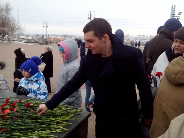 Памяти вечный огонь