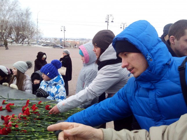Памяти вечный огонь